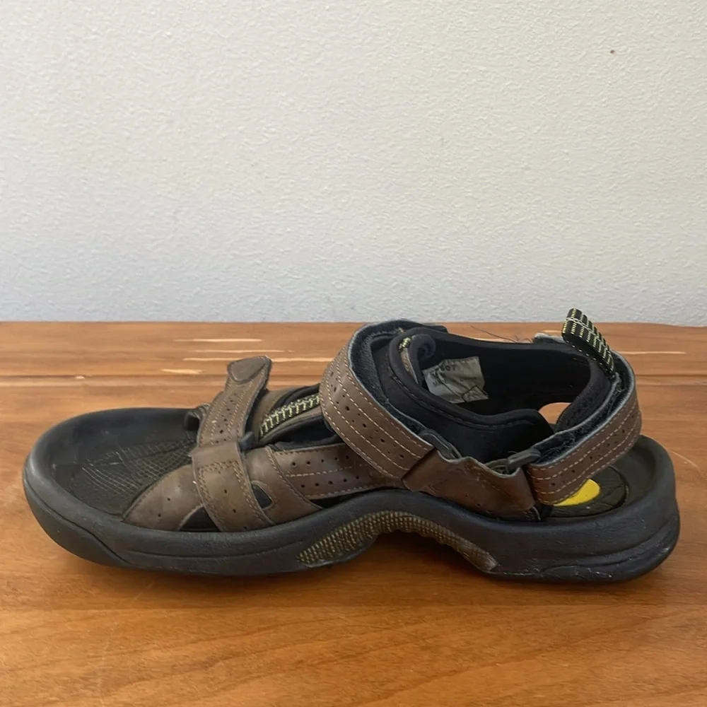 Footjoy Golf Sandals Leather Open Toe Soft Spike Golf Shoes Size 10